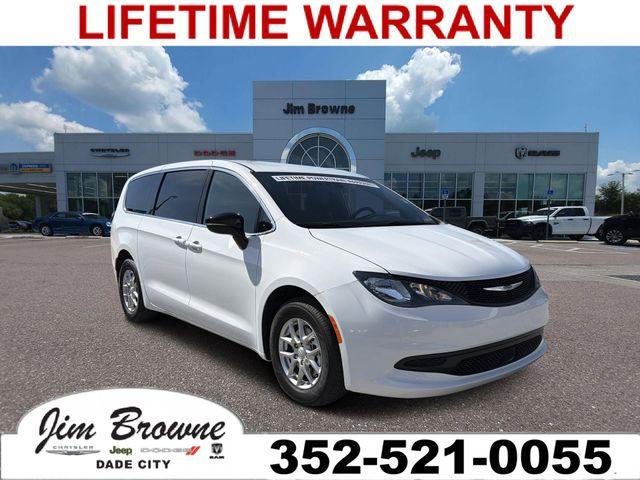 New 2026 Chrysler Voyager LX