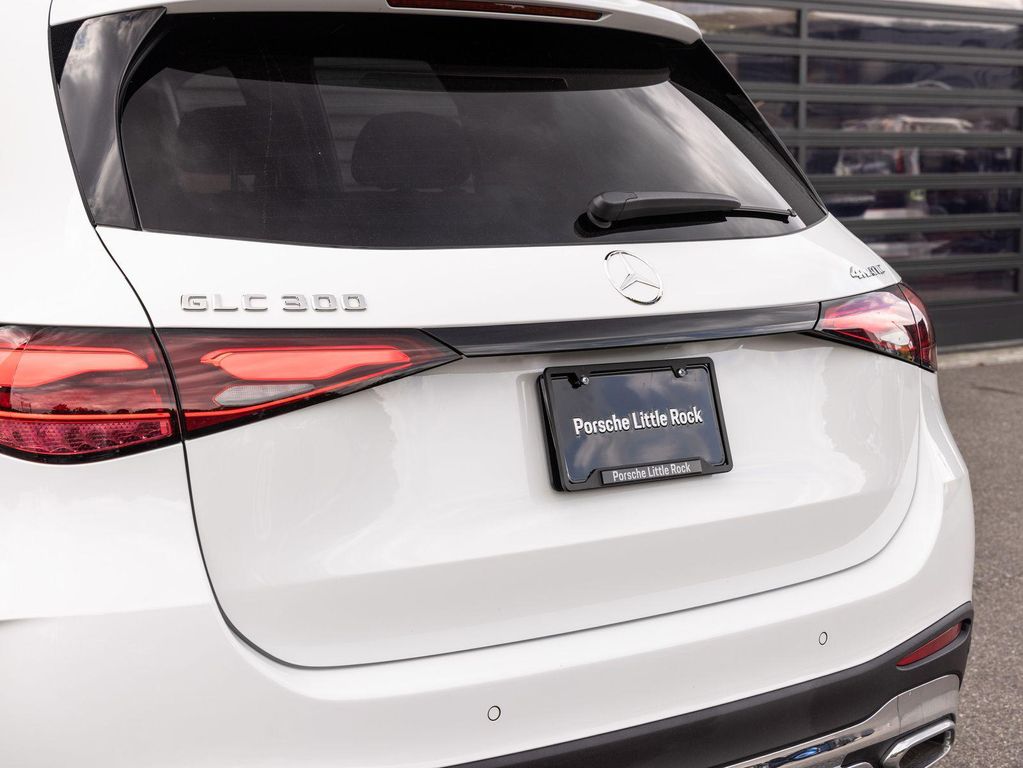 MERCEDES-BENZ GLC-CLASS - 10