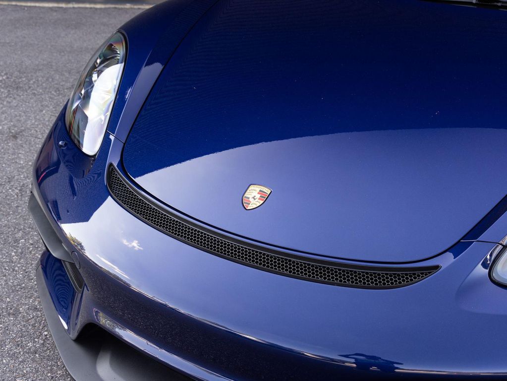صورة 10 لـ 2021 Porsche 718 CAYMAN GT4