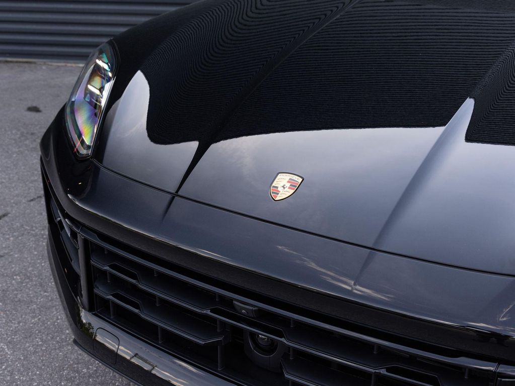 PORSCHE CAYENNE - 10
