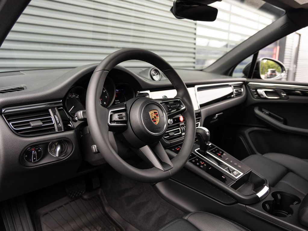 2026 Porsche MACAN 照片 4