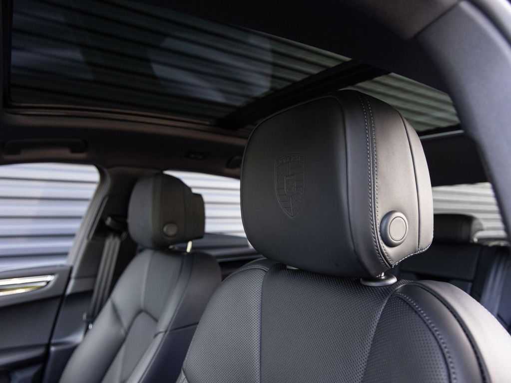 2026 Porsche MACAN 缩略图 24