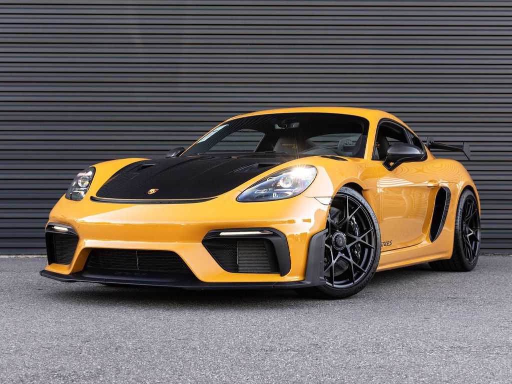 2025 Porsche 718 Cayman