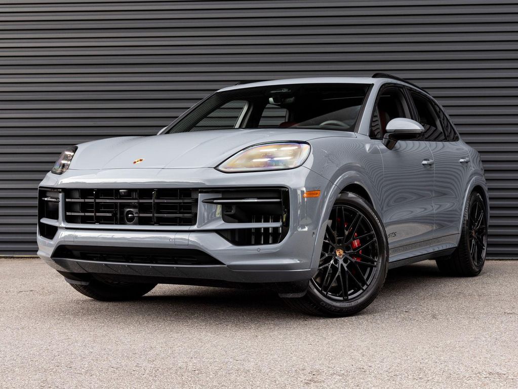 New 2026 Porsche Cayenne GTS