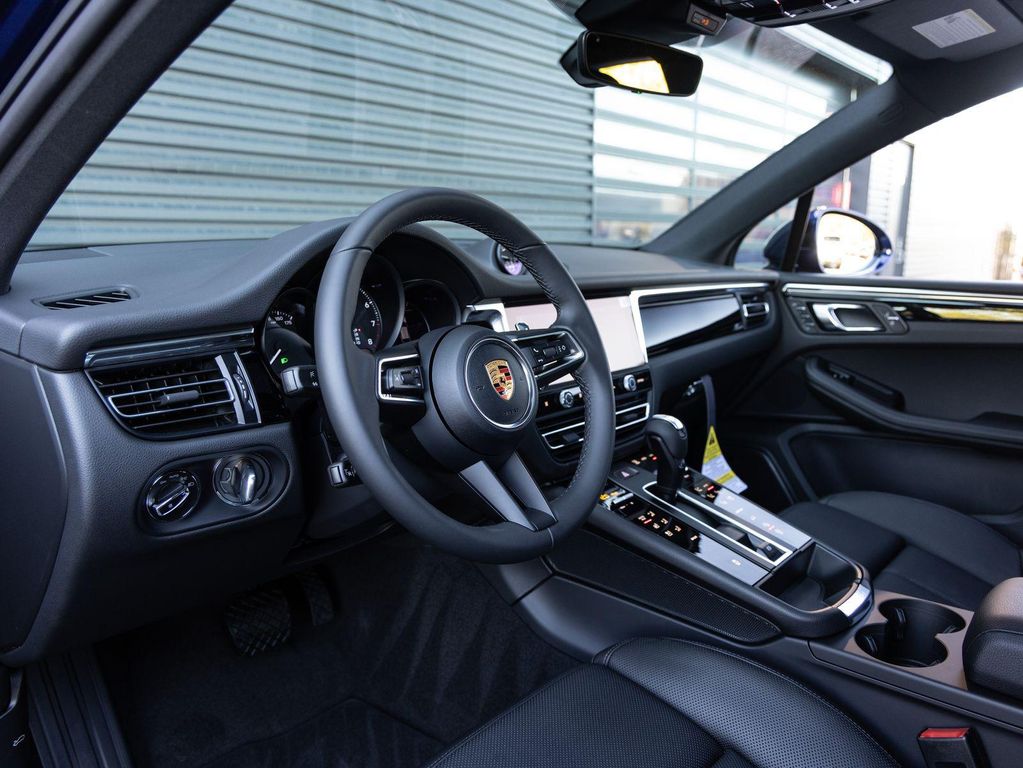 صورة 4 لـ 2026 Porsche MACAN