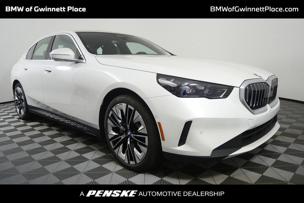 New 2026 BMW 530 530i