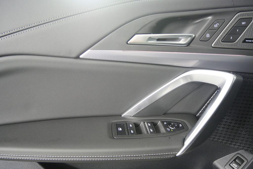 BMW X1 XDRIVE28I - 8