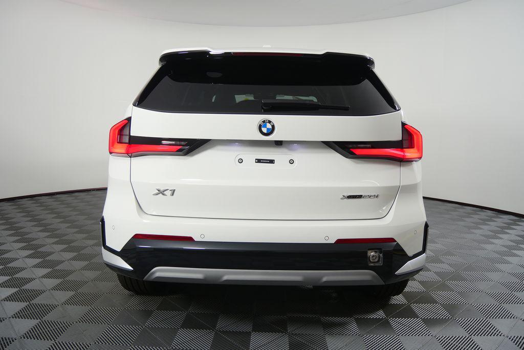 BMW X1 XDRIVE28I - 4