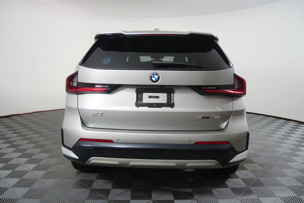 صورة 4 لـ 2023 BMW X1 XDRIVE28I