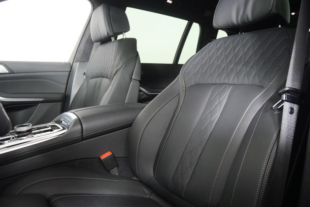 2027 BMW X7 XDRIVE40I — фото 11