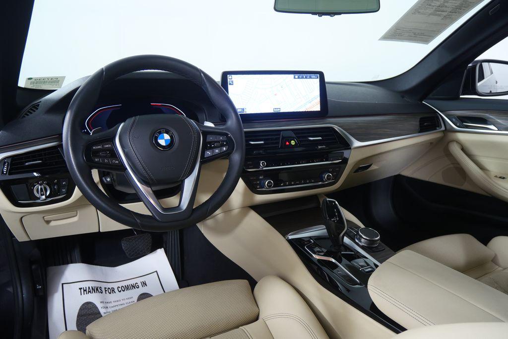 2023 BMW 530 I — миниатюра 17