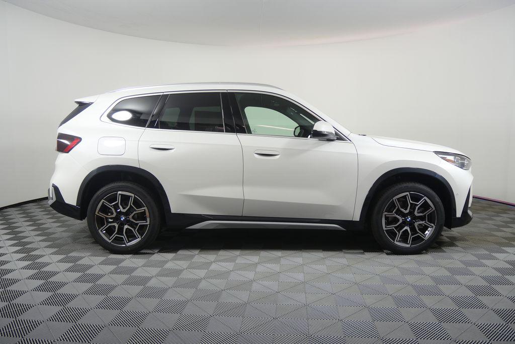 2026 BMW X1 XDRIVE28I 照片 2