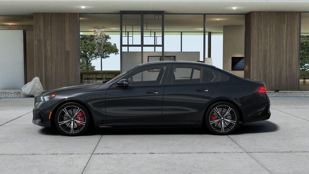 2027 BMW 550E 550E XDRIVE — фото 4