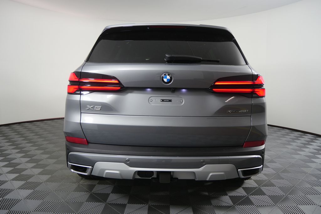 صورة 4 لـ 2026 BMW X5 XDRIVE40I