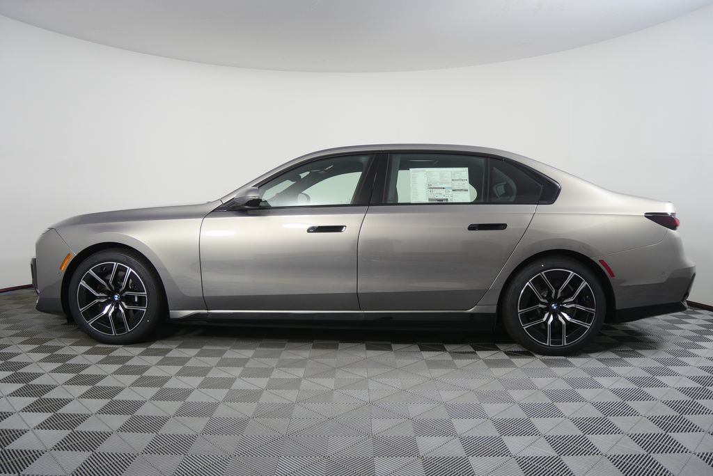 صورة 6 لـ 2026 BMW I7 XDRIVE60