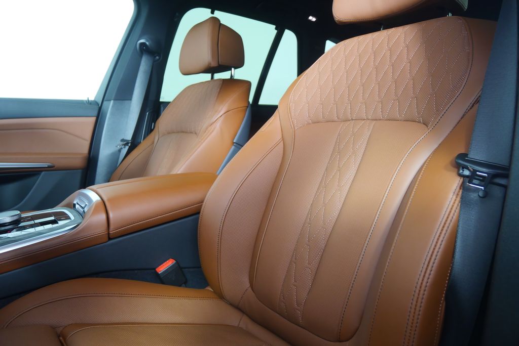 صورة 10 لـ 2026 BMW X5 SDRIVE40I