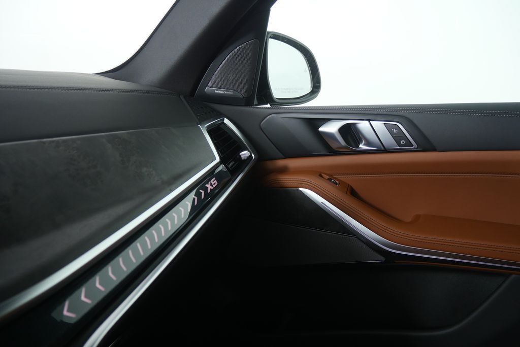 صورة مصغرة 23 لـ 2026 BMW X5 SDRIVE40I