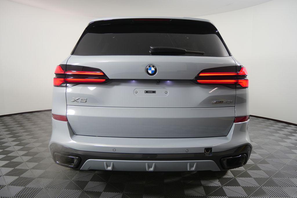 صورة 4 لـ 2026 BMW X5 SDRIVE40I