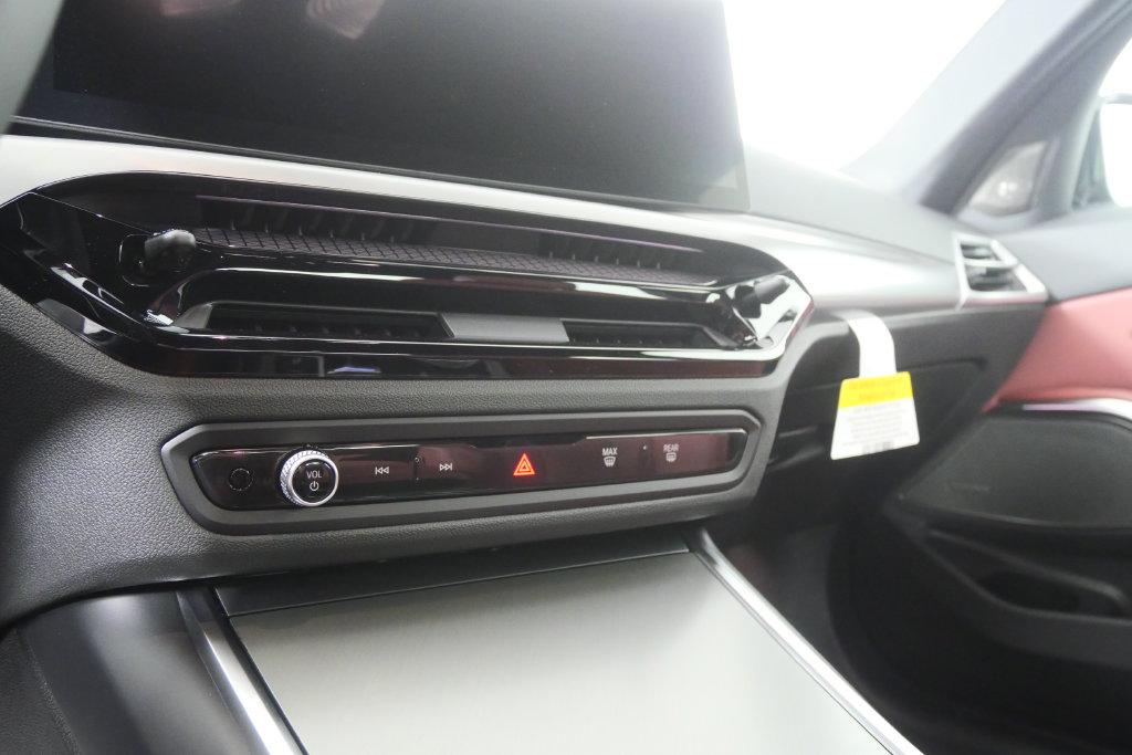 صورة مصغرة 21 لـ 2026 BMW 330 NA