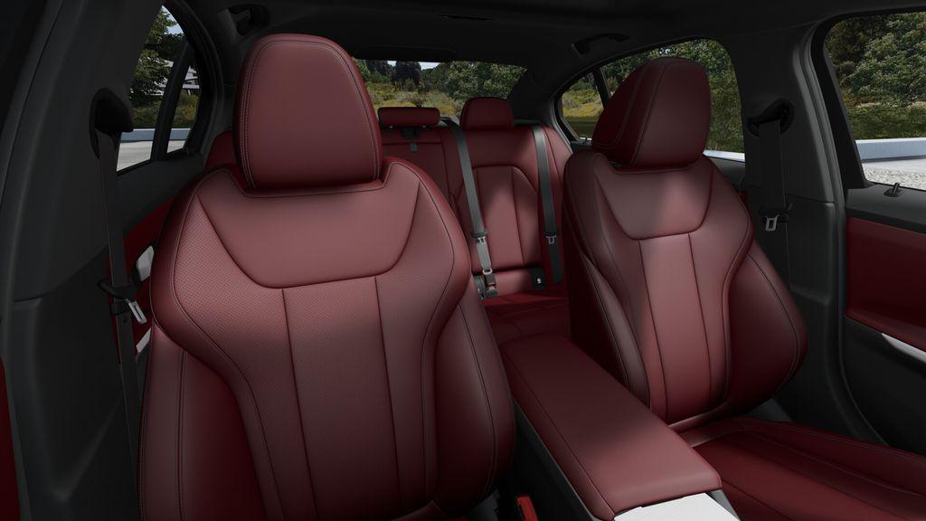 2026 BMW 330 NA 缩略图 11