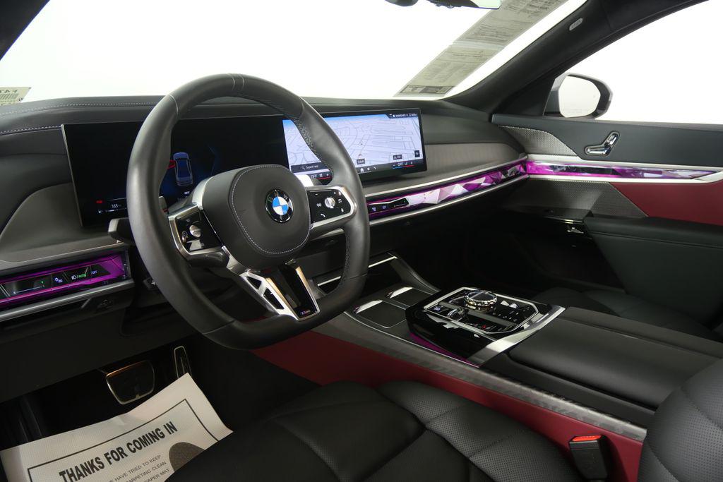 صورة مصغرة 13 لـ 2026 BMW 740 XDRIVE