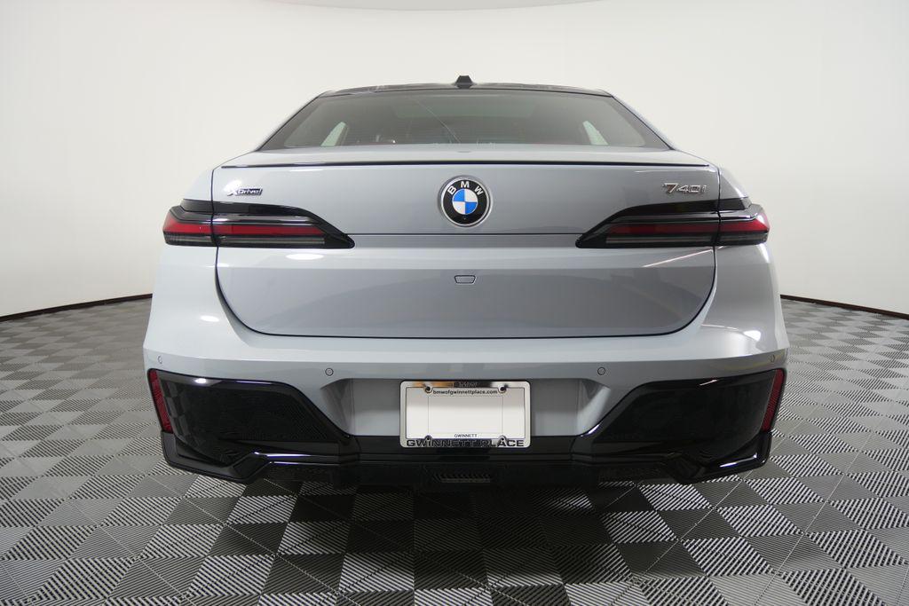 صورة 4 لـ 2026 BMW 740 XDRIVE