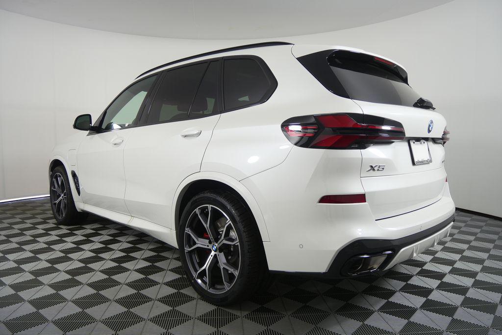 2026 BMW X5 PHEV XDRIVE50E — фото 5