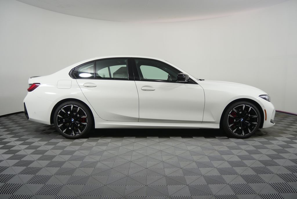 2026 BMW 330 NA 照片 2