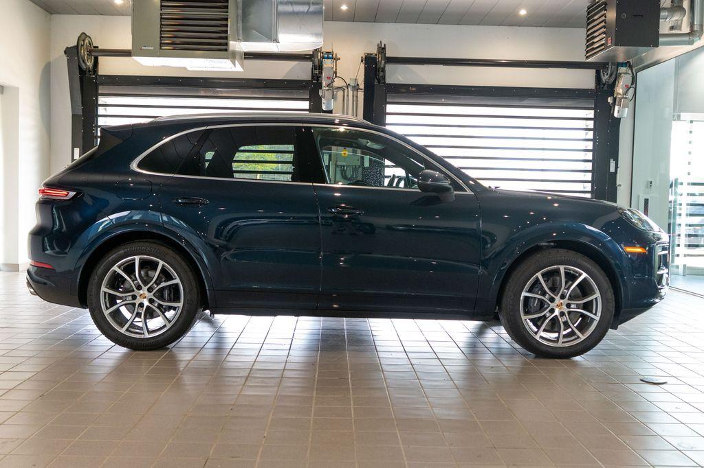 PORSCHE CAYENNE - 10