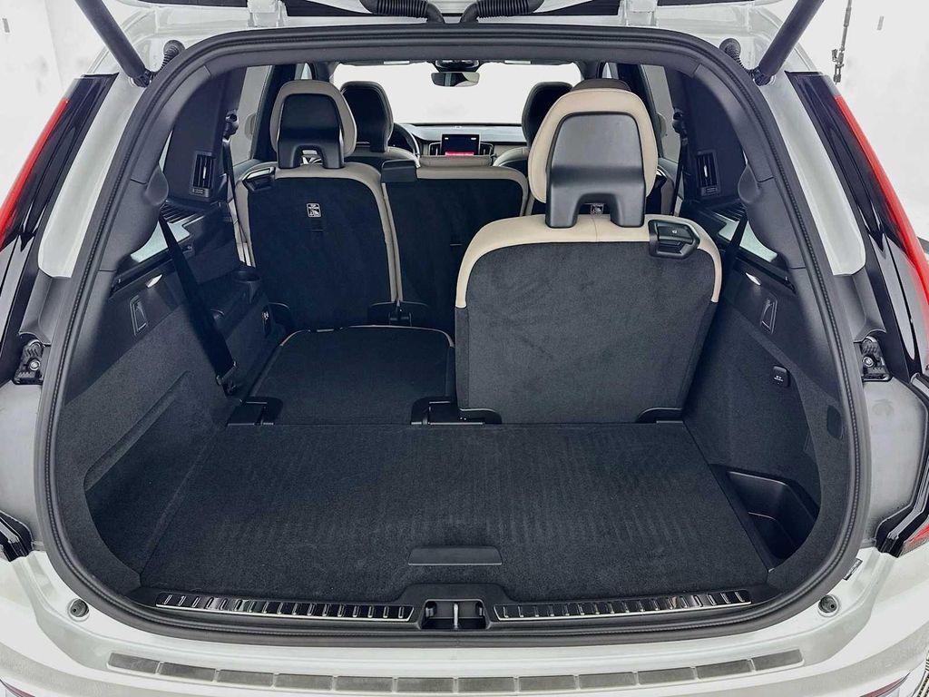 2026 Volvo XC90 PLUS, B6 AWD GAS (MILD HYBRID), GASOLINE, BRI thumbnail 24