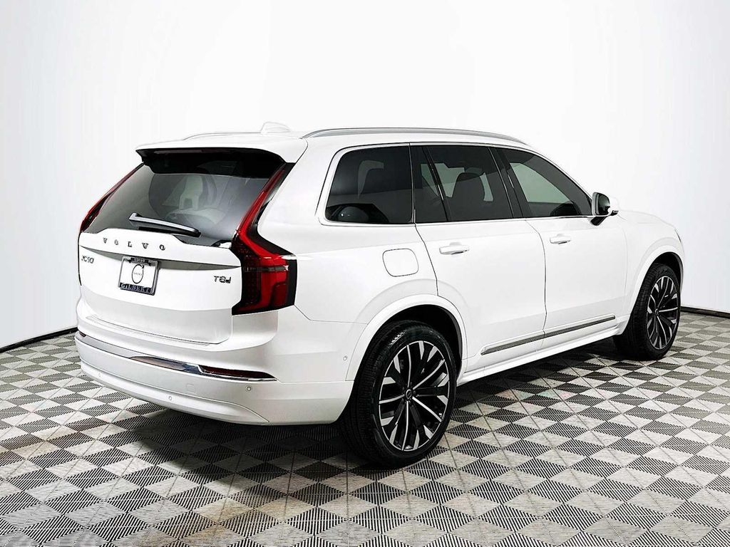 صورة 7 لـ 2026 Volvo XC90 PLUG-IN HYBRID ULTRA, T8 AWD, ELECTRIC/GASOLI