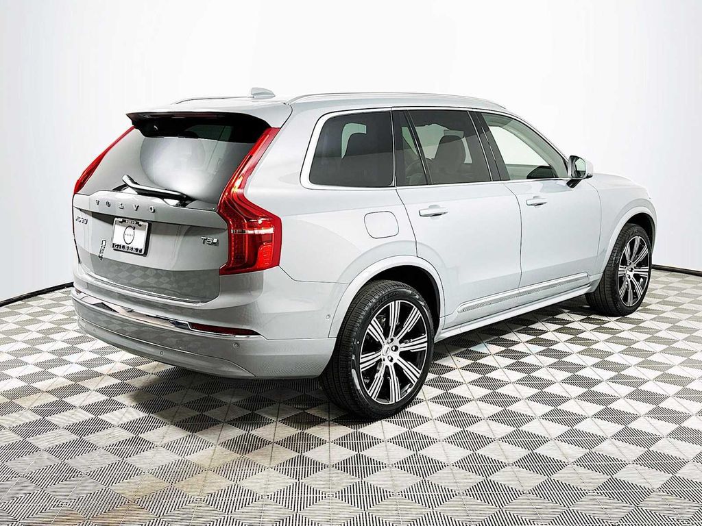 2025 Volvo XC90 PLUG-IN HYBRID T8 PLUS 7-SEATER — фото 6