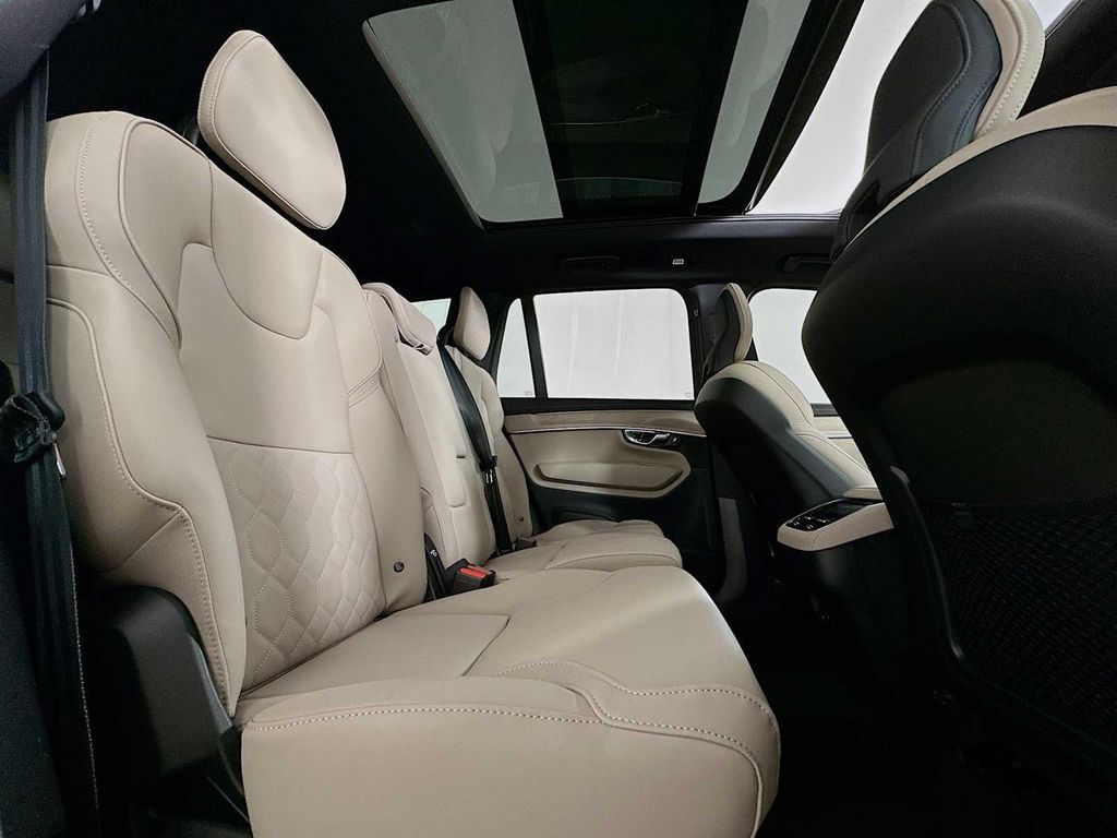 2026 Volvo XC90 PLUS, B5 AWD GAS (MILD HYBRID), GASOLINE, BRI — миниатюра 26