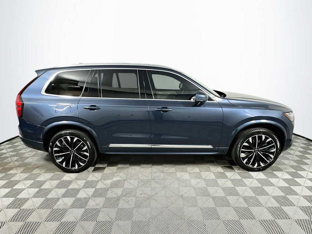 2026 Volvo XC90 PLUG-IN HYBRID PLUS, T8 AWD, ELECTRIC/GASOLIN 缩略图 8
