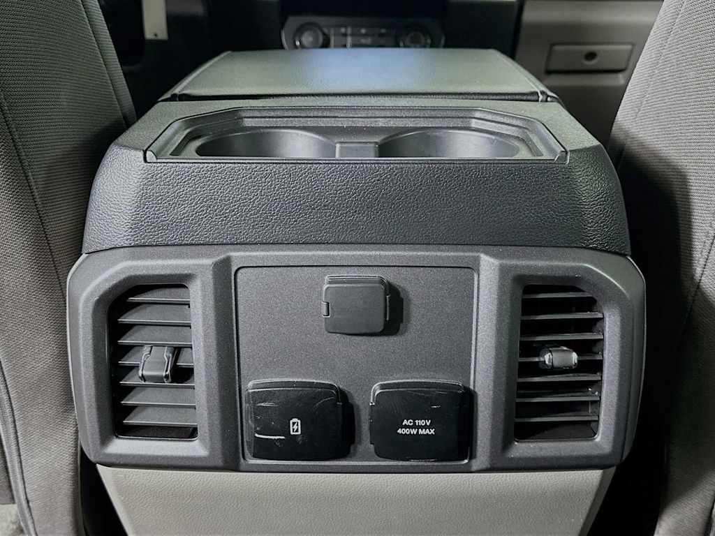 صورة مصغرة 23 لـ 2020 FORD F-150 XLT