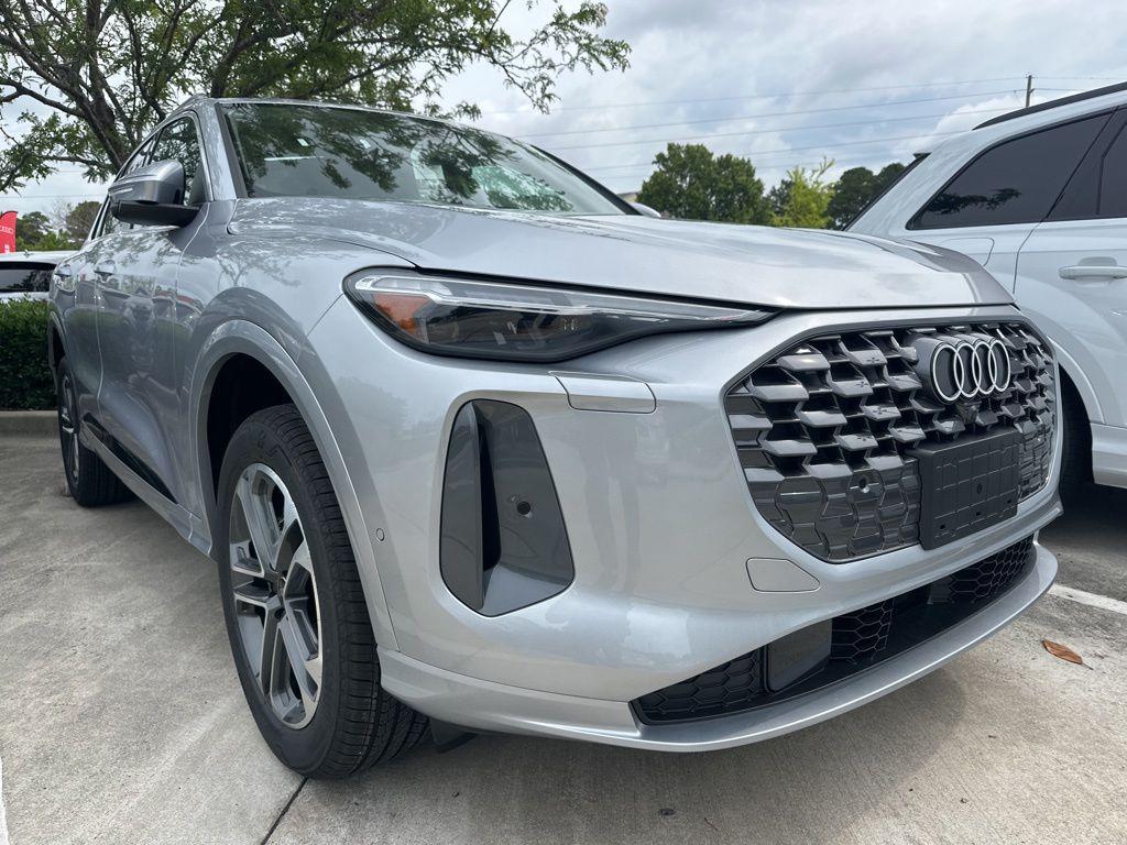 New 2026 Audi Q5 PLUS