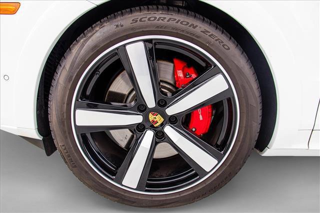 PORSCHE CAYENNE - 9