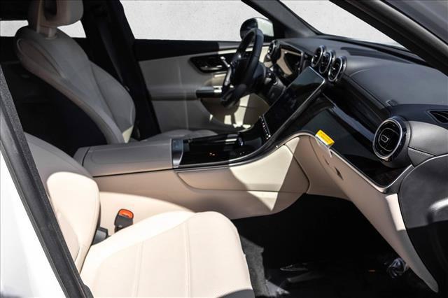 صورة مصغرة 25 لـ 2025 Mercedes-BENZ GLC