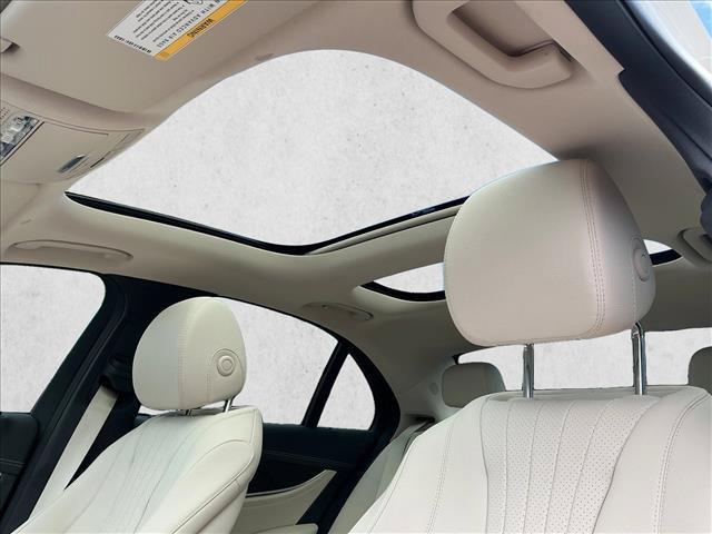 صورة مصغرة 13 لـ 2022 Mercedes-BENZ E-CLASS