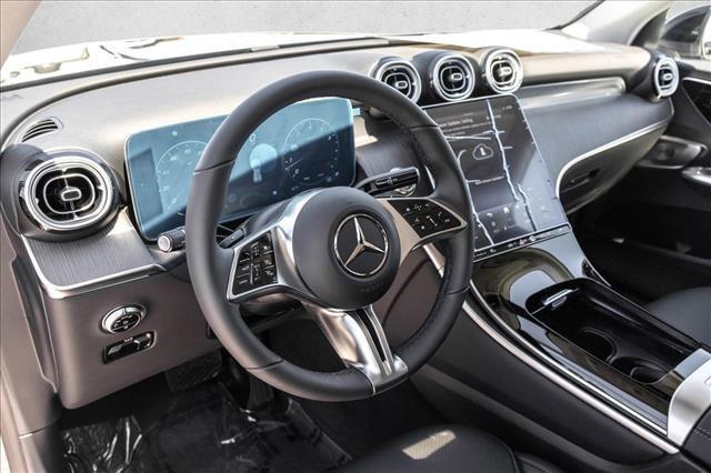 2026 Mercedes-BENZ GLC photo 9