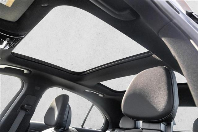 2026 Mercedes-BENZ E-CLASS — миниатюра 13