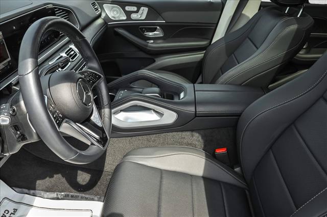 2026 Mercedes-BENZ GLE — миниатюра 11