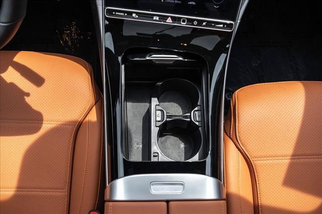 2026 Mercedes-BENZ C-CLASS thumbnail 16