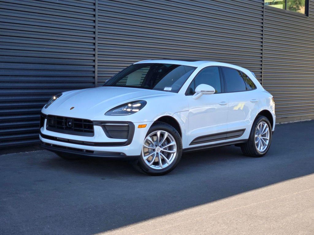 New 2026 Porsche Macan Macan