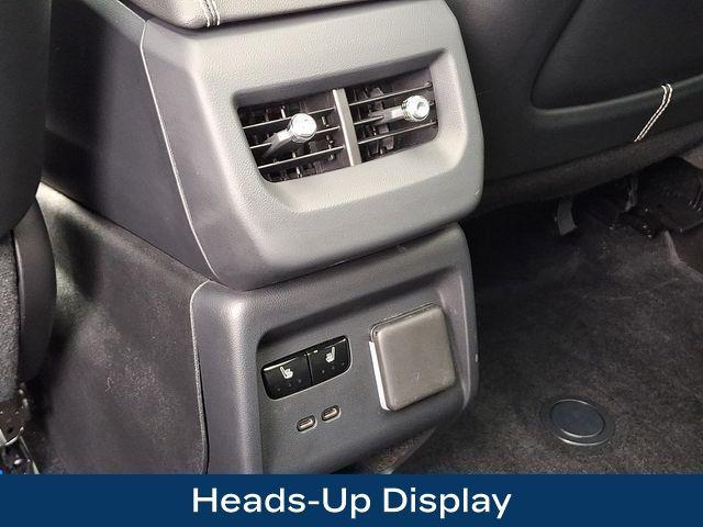 صورة 17 لـ 2025 Cadillac OPTIQ LUXURY 2 AWD