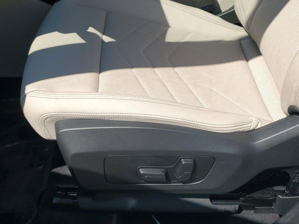 BMW X1 XDRIVE28I - 9