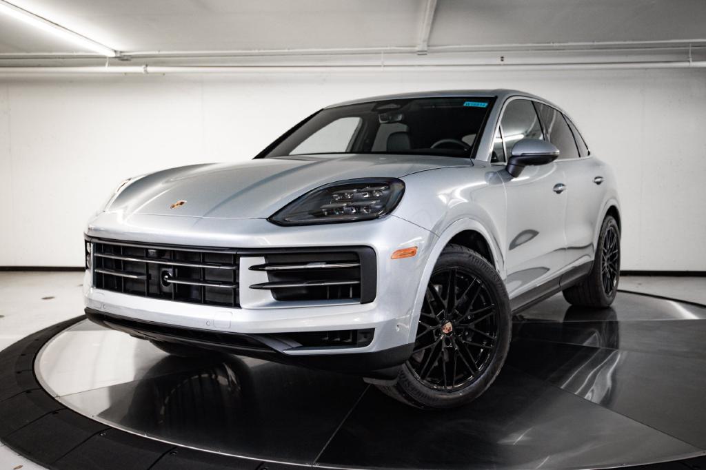 New 2026 Porsche Cayenne Base