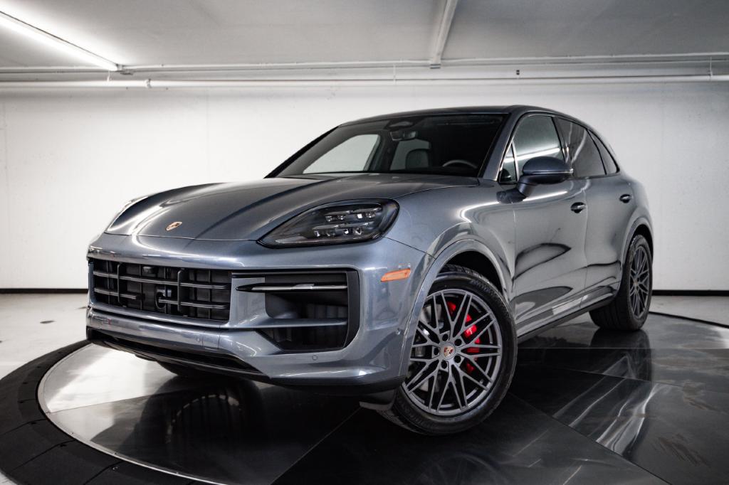 New 2026 Porsche Cayenne S