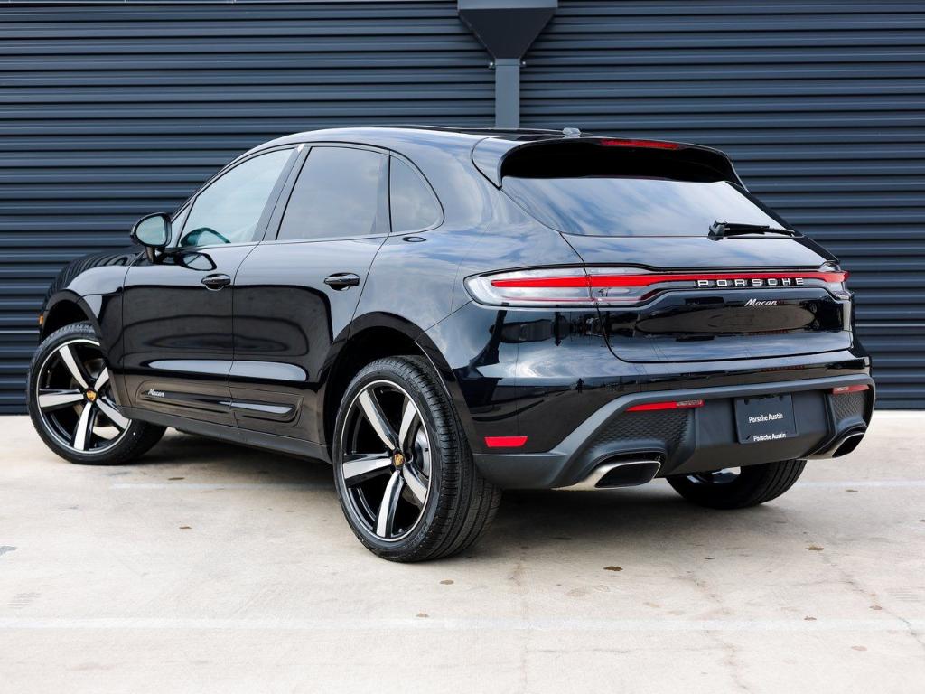 2026 Porsche MACAN 照片 3