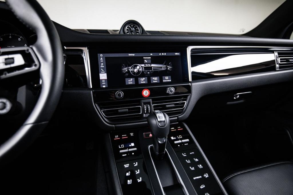 صورة مصغرة 19 لـ 2026 Porsche MACAN